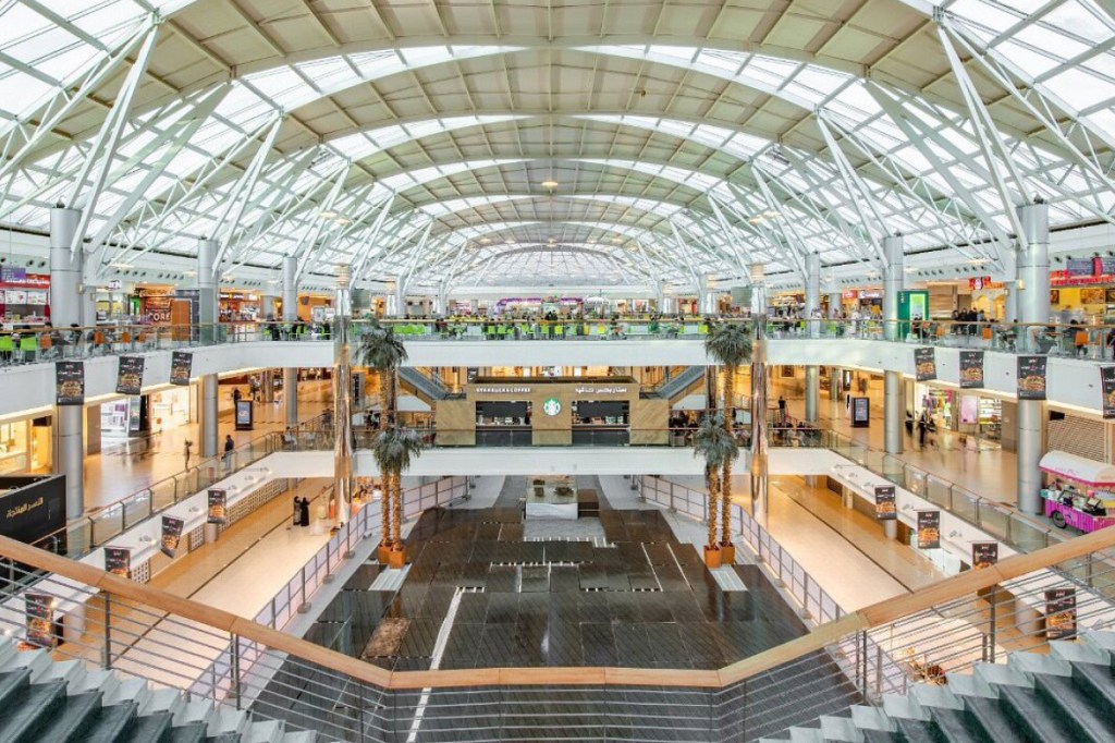 Red Sea Mall Enhances Tenant Experience and Operational Efficiency with Yardi's CommercialCafe